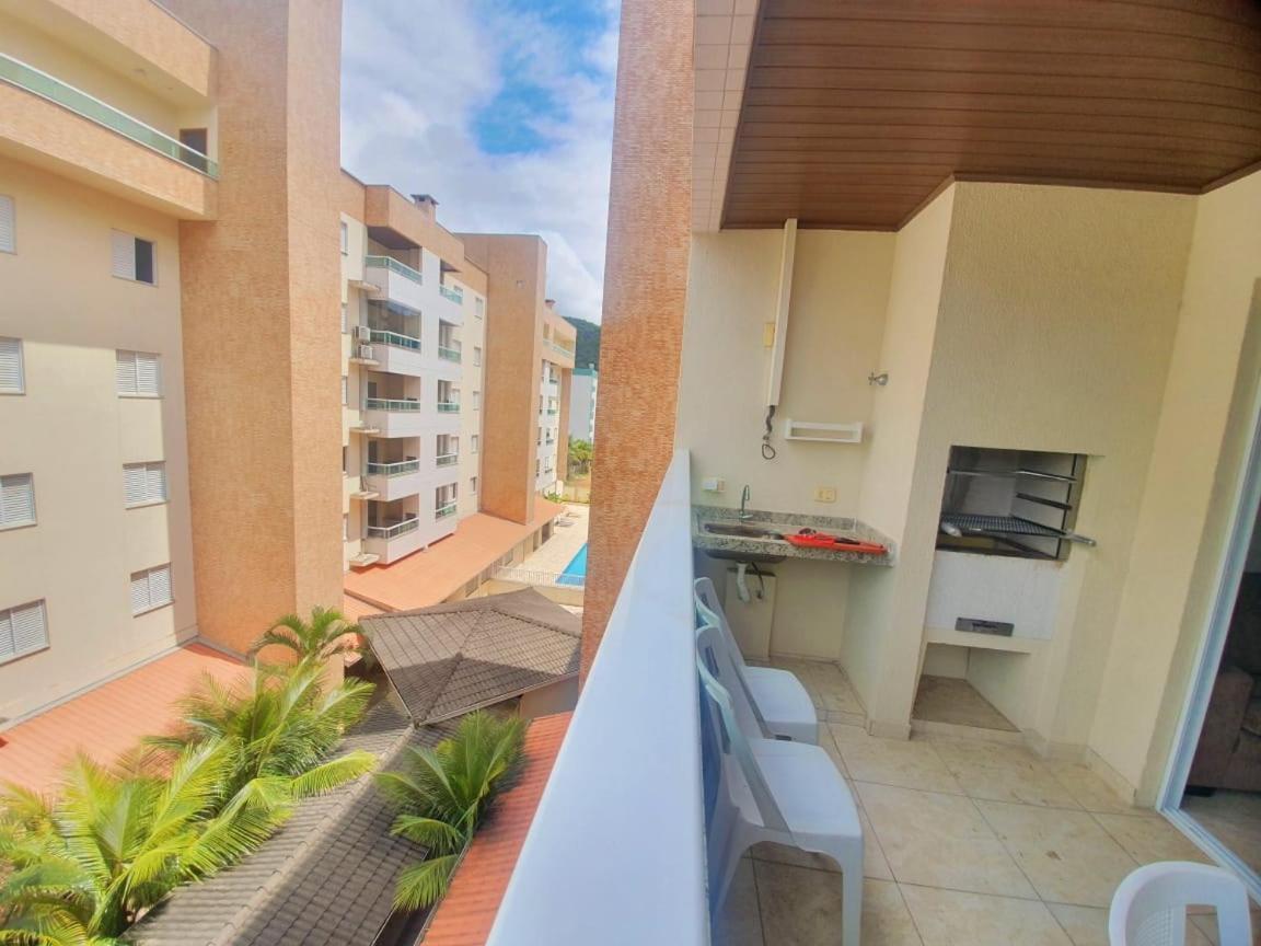 Ferienwohnung Lindo Apto Com 3 Quartos, Apenas 1 Quadra Da Praia Das Toninhas Ubatuba Exterior foto